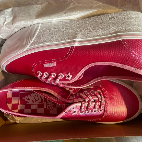 barbie vans - Picture 1 of 3